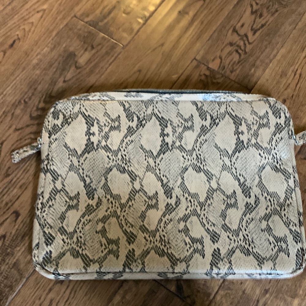 Snakeskin Computer case